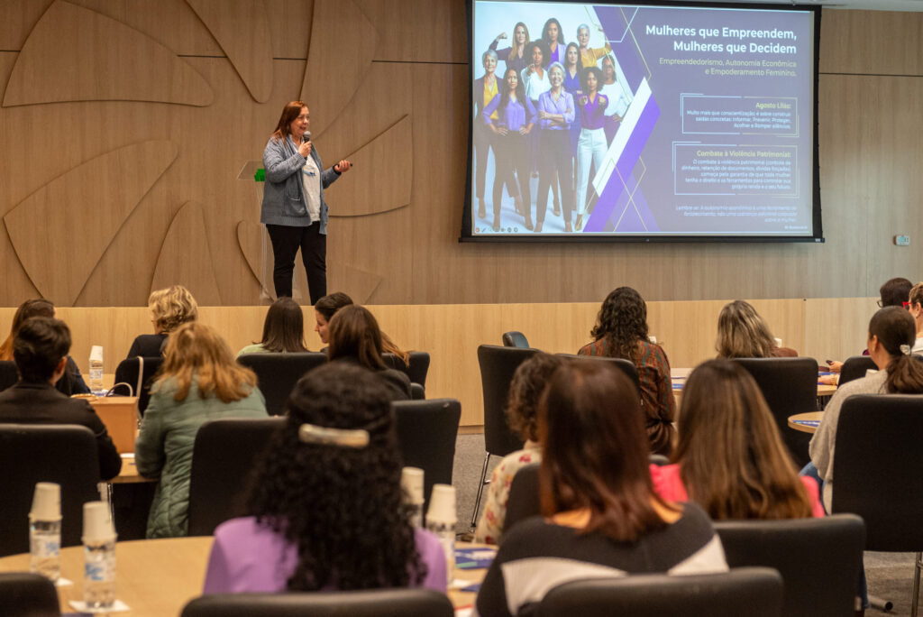Projeto Dona de Mim reúne mulheres e inicia nova jornada de empreendedorismo em Ponta Grossa