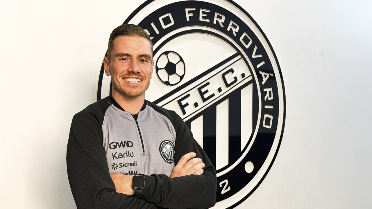 Felipe Franceschini assume a preparação dos goleiros do elenco profissional